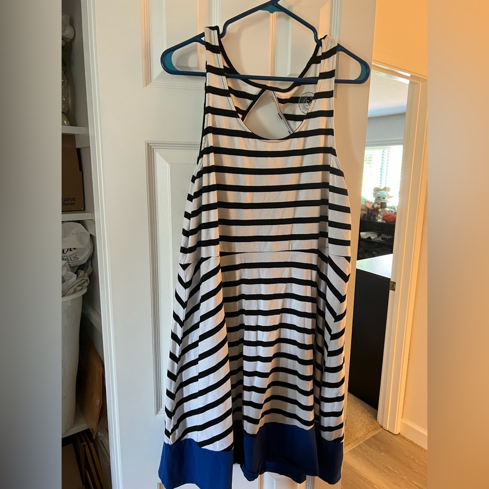 Black/white stripped SO dress
